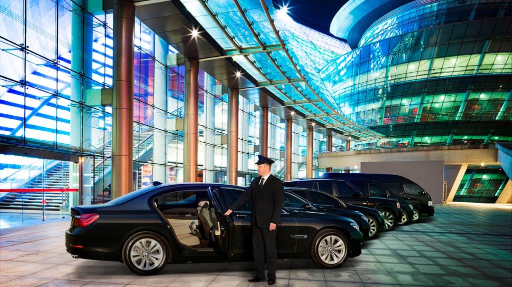 Chirnside Park Chauffeur Service | Chirnside Park Airport Transfers to & from Melbourne Airport
