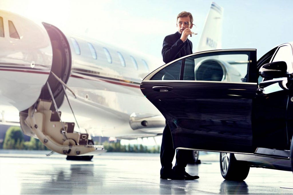 Bundoora Chauffeur Service | Bundoora Airport Transfers to & from Melbourne Airport
