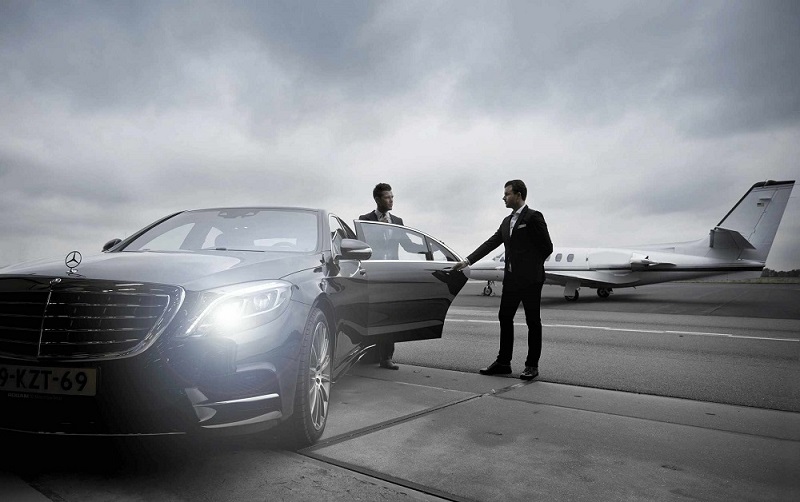 Burnley Chauffeur Service | Burnley Airport Transfers to & from Melbourne Airport