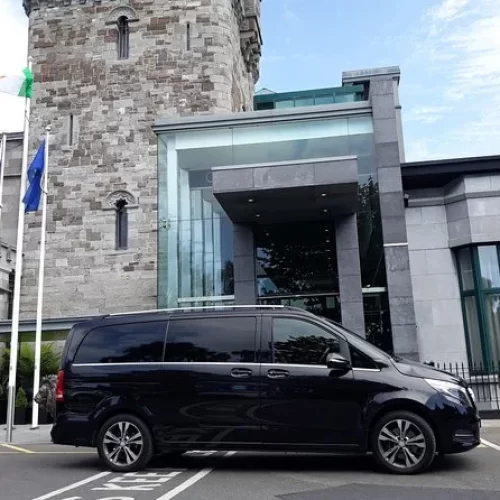 Melbourne Hotel Transfers Chauffeur Service